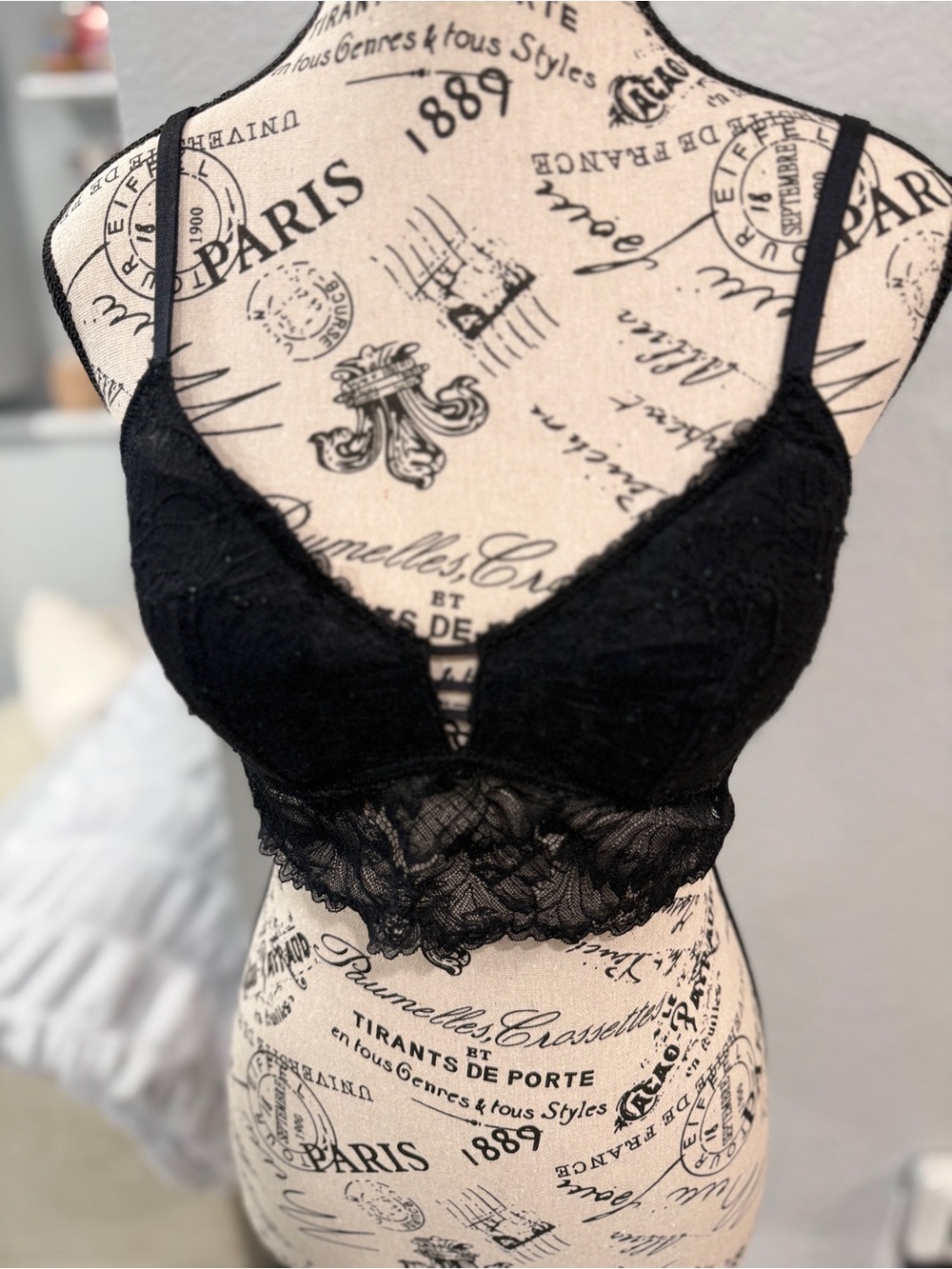Auden Black Lace Padded Bralette Size Medium Soft Cup Wireless Bra Lace Trim - Picture 2 of 6